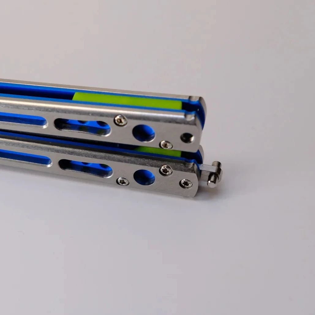 Chimera V2 Stonewashed - Carbon Fiber/Blue G10