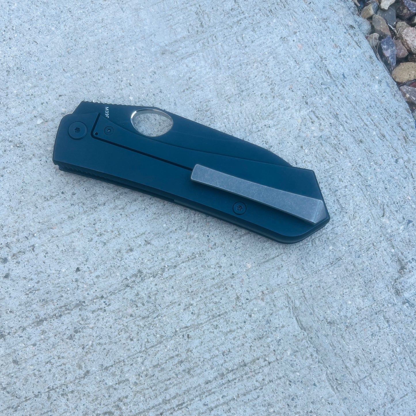 ARCFORM - Theory - Black on Black