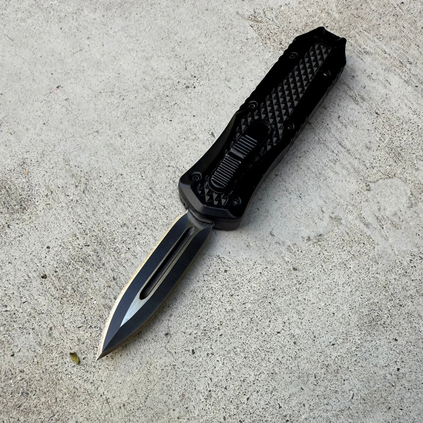 OTF Knives (out the front) CCC