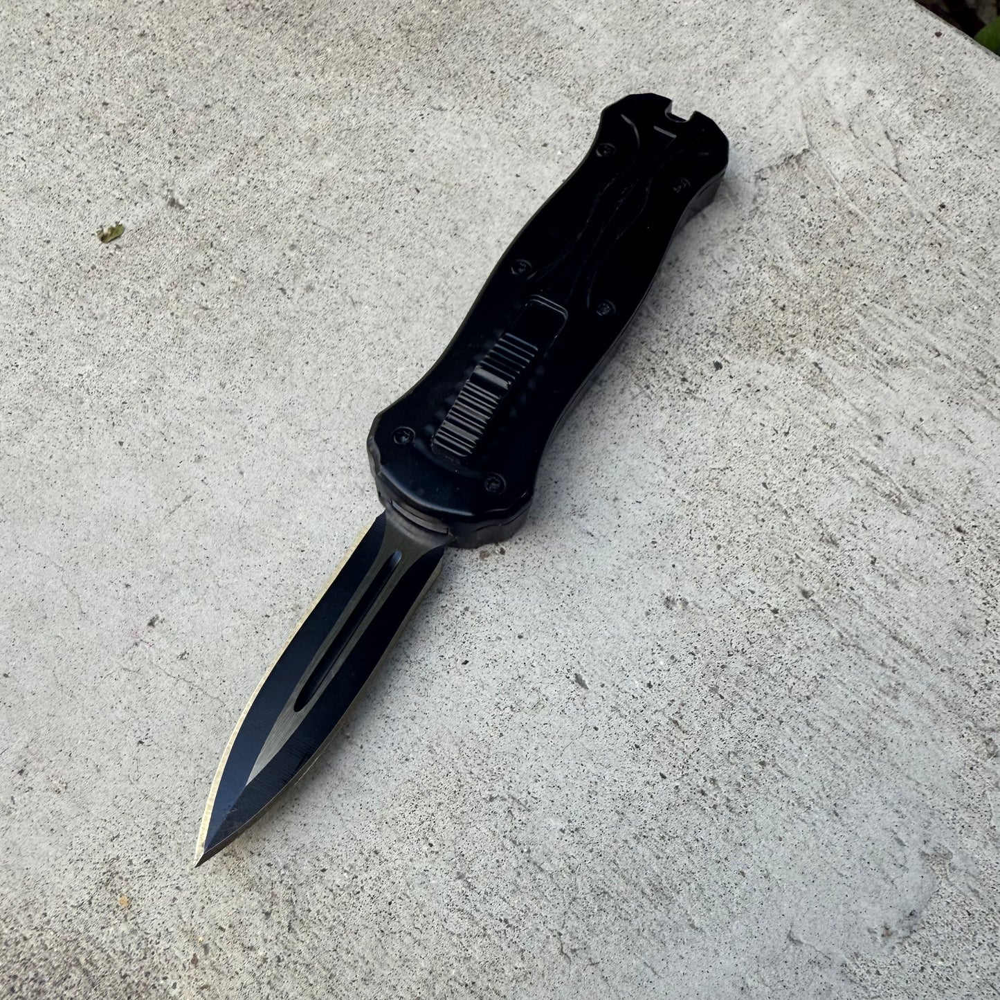 OTF Knives (out the front) CCC