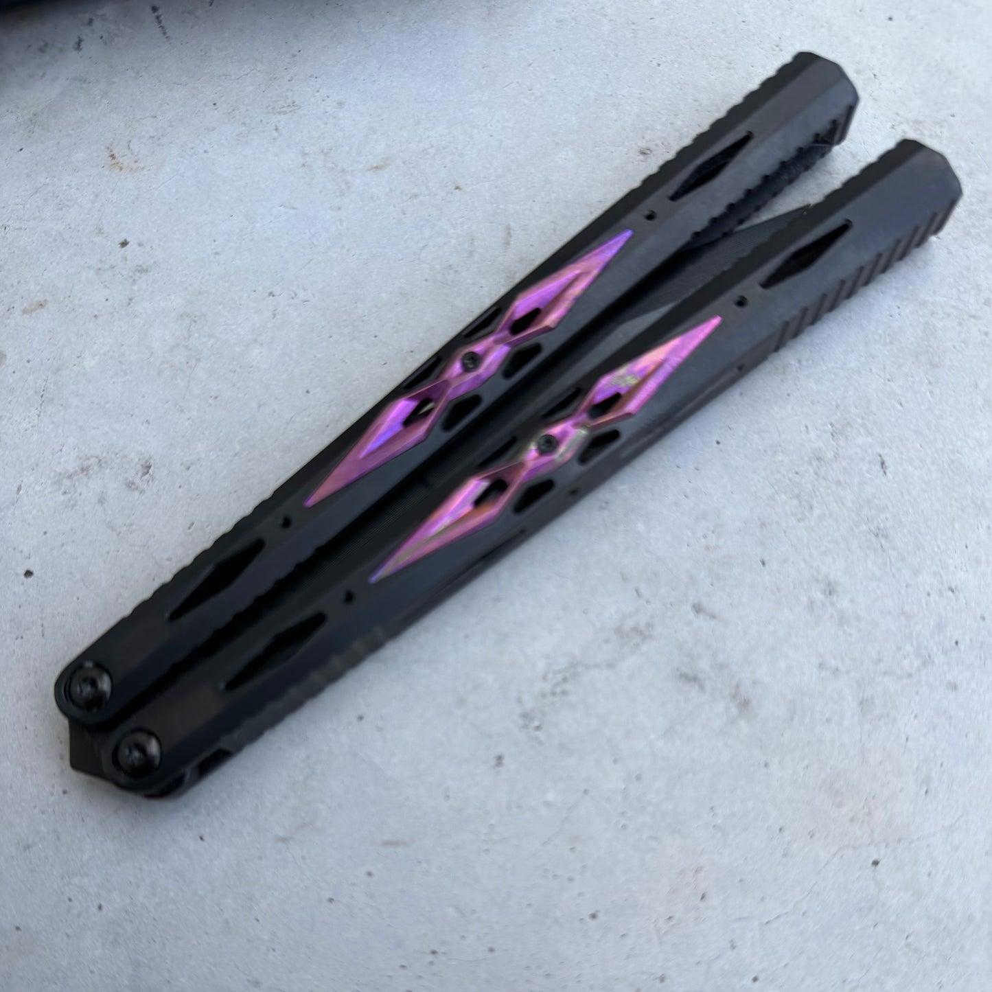 Tuya Knives - Starship (false edge)