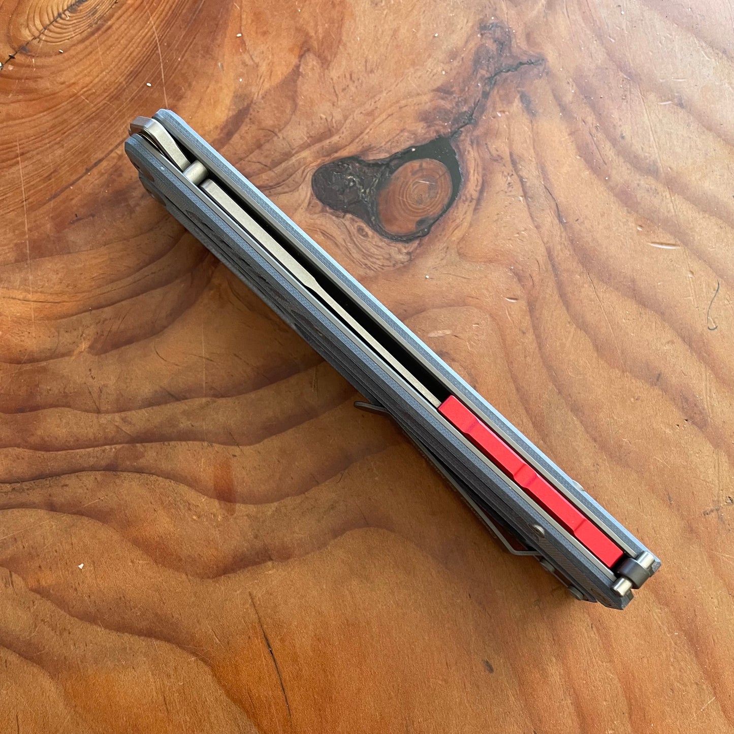 Maxace Banshee V2 (Grey)