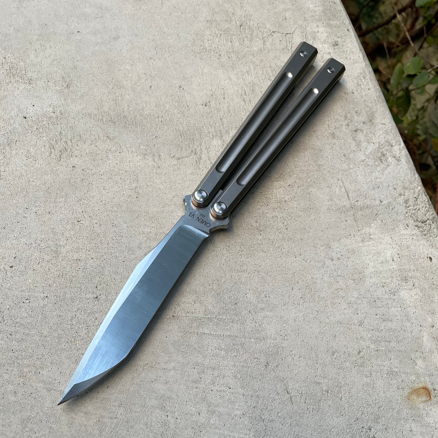 Woulf Designs, Omen