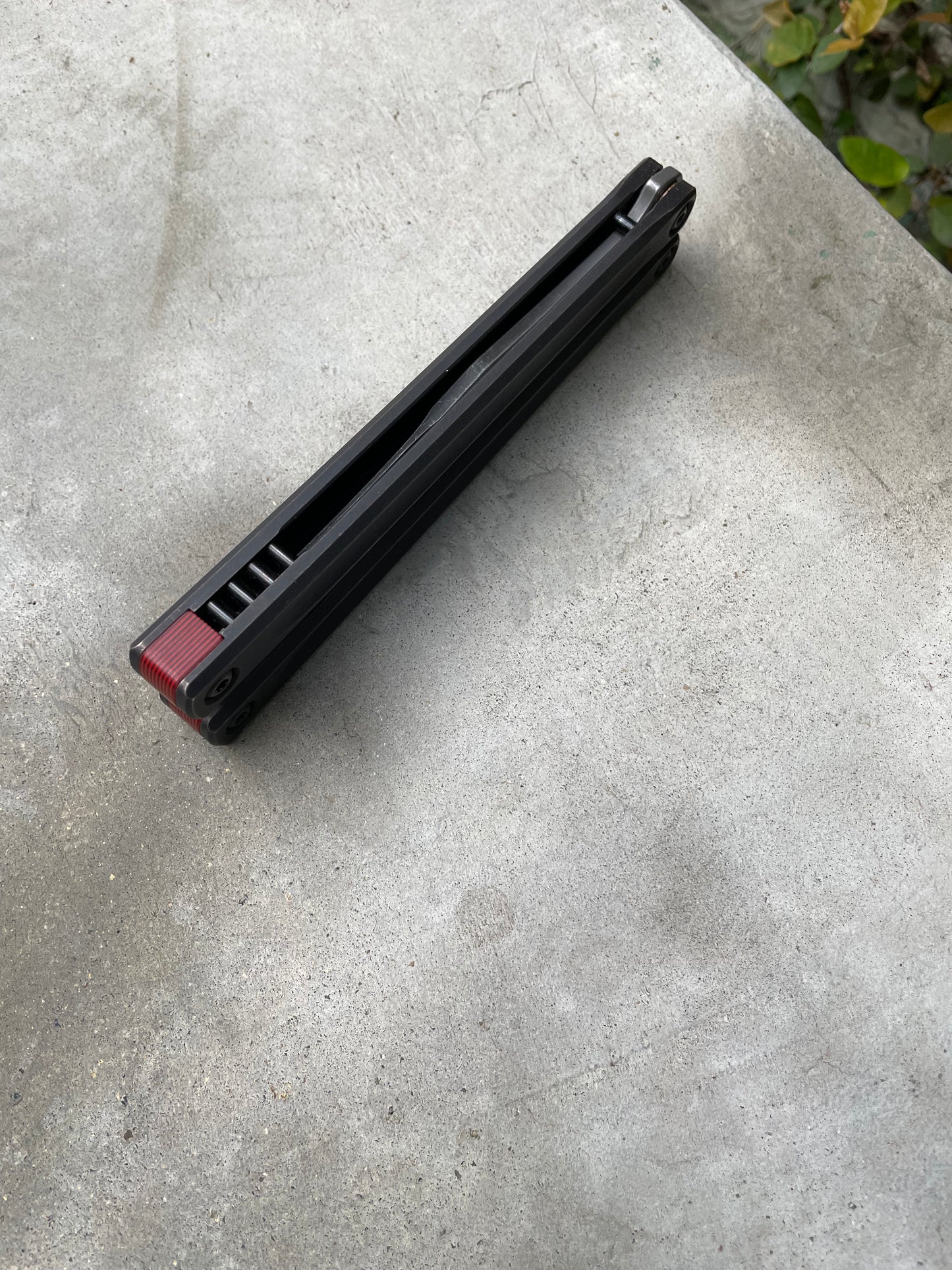 JK Design, Embargo Black