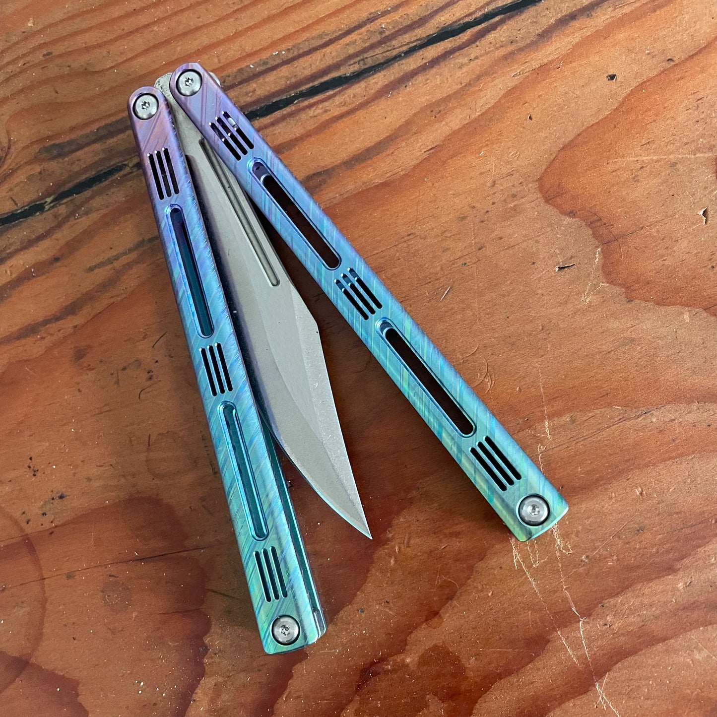 LDY BALISONG / Y.K. Studio - Aquatic