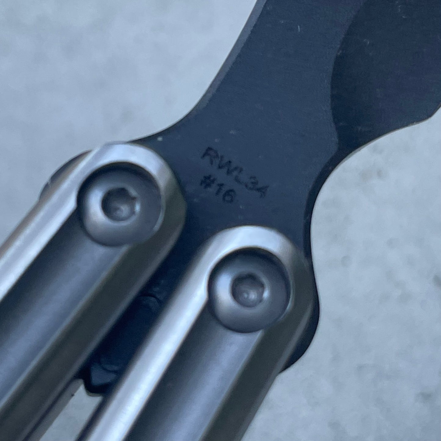 Ceroni Knives Balireaper Black Blade
