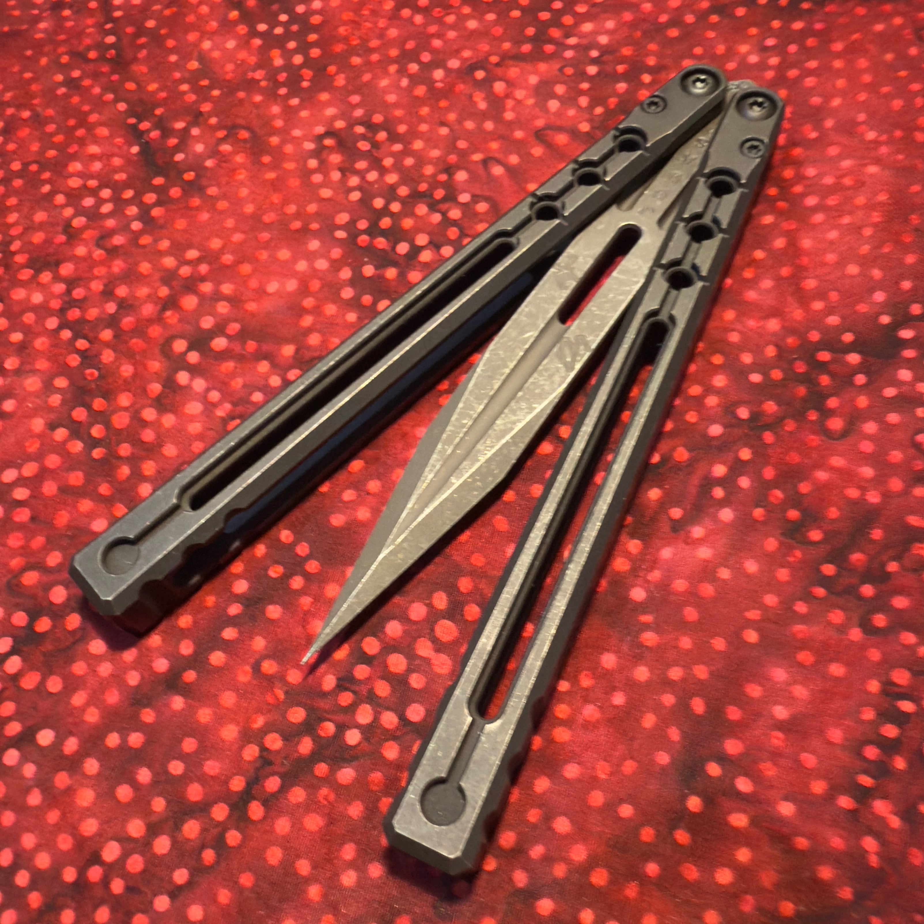 Knives – Soet + SISTER SOET