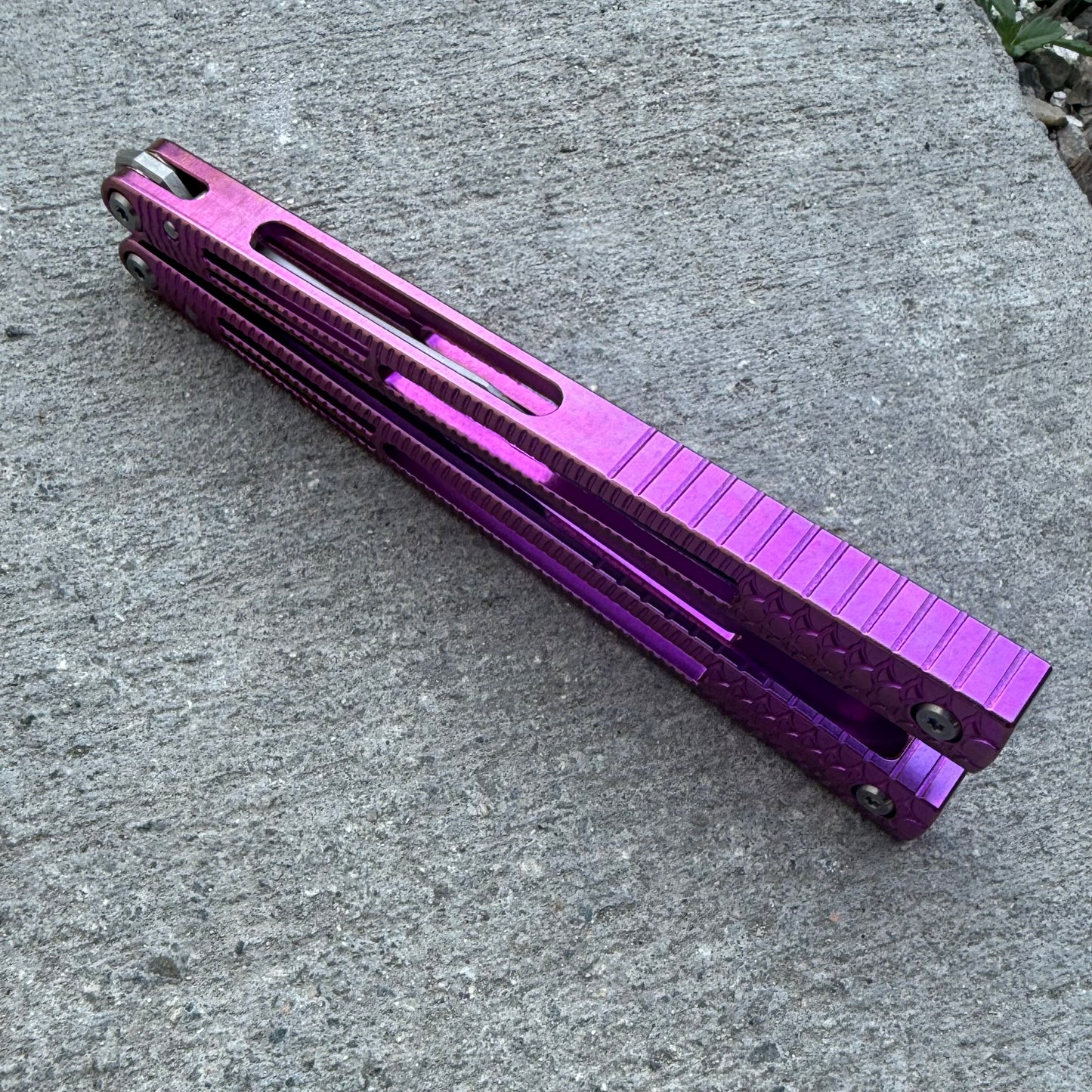 Dodo Industries - IVO (Live Blade)