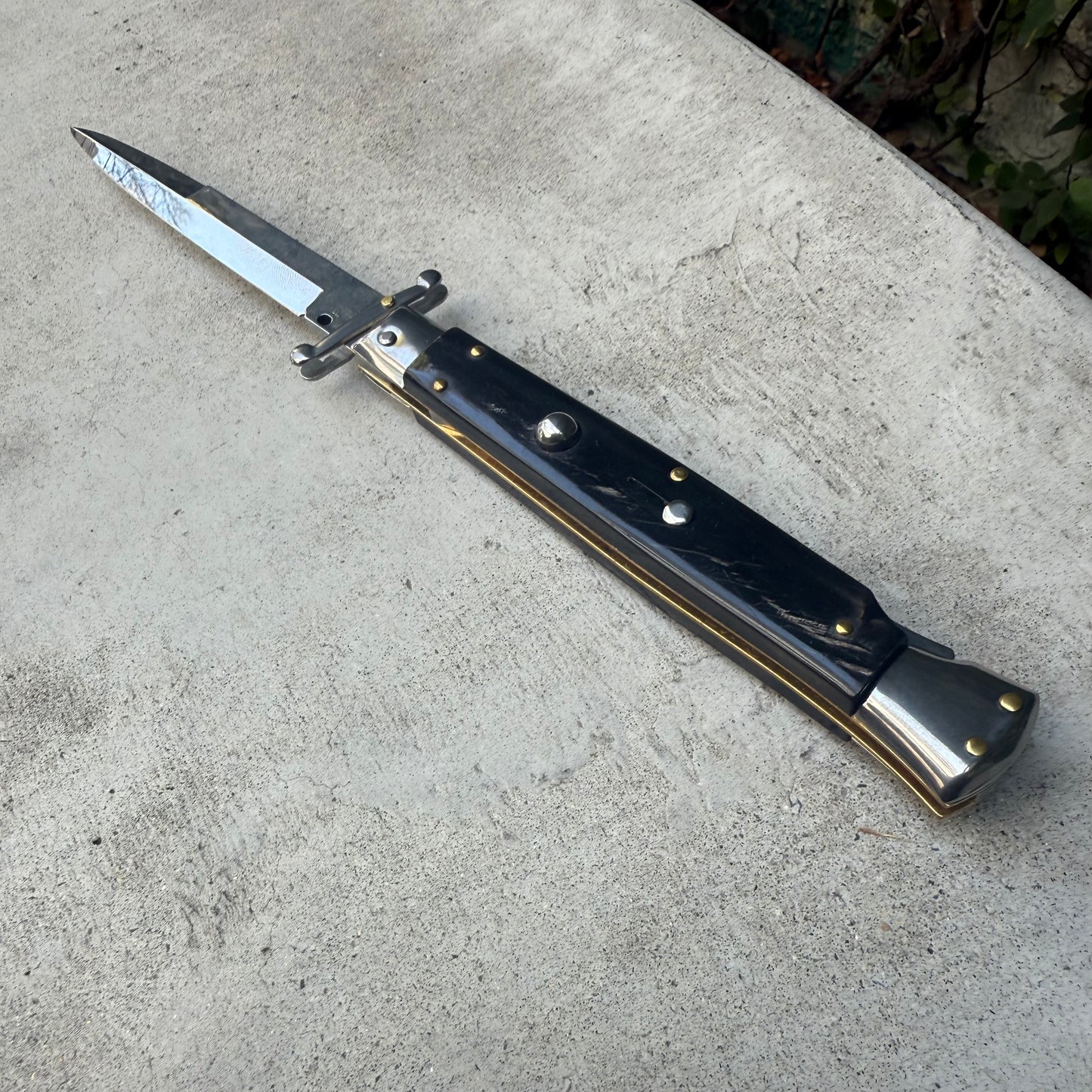 Frank Beltrame Switchblade Dark Horn