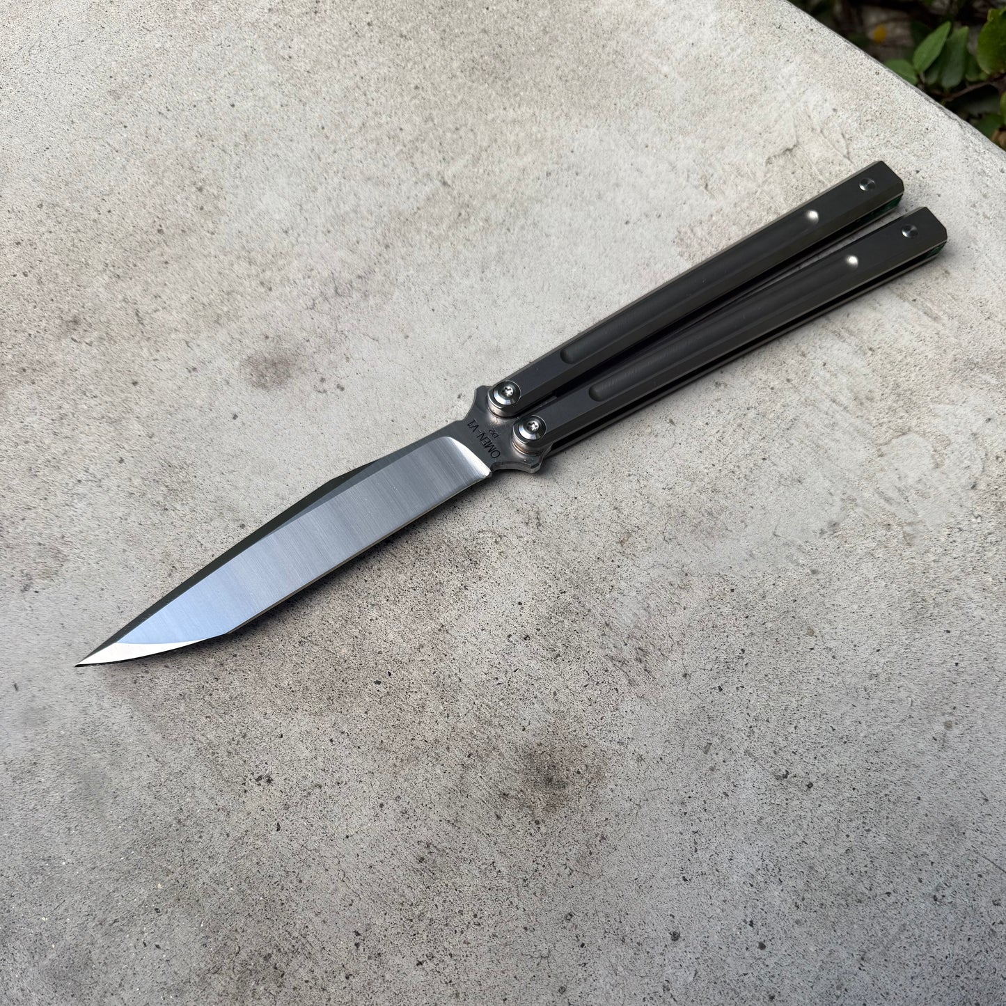 Woulf Designs, Omen