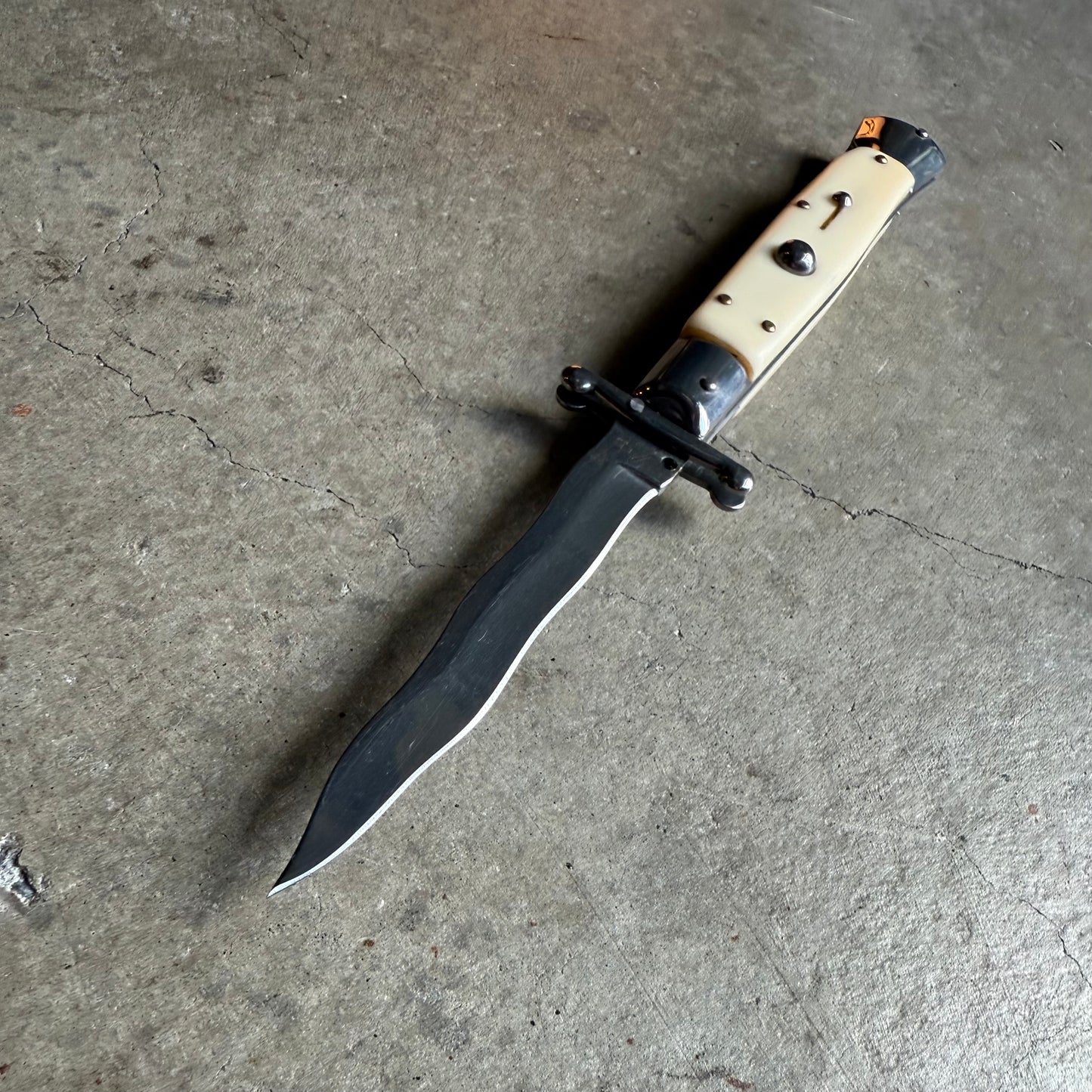 Kriss Switchblade