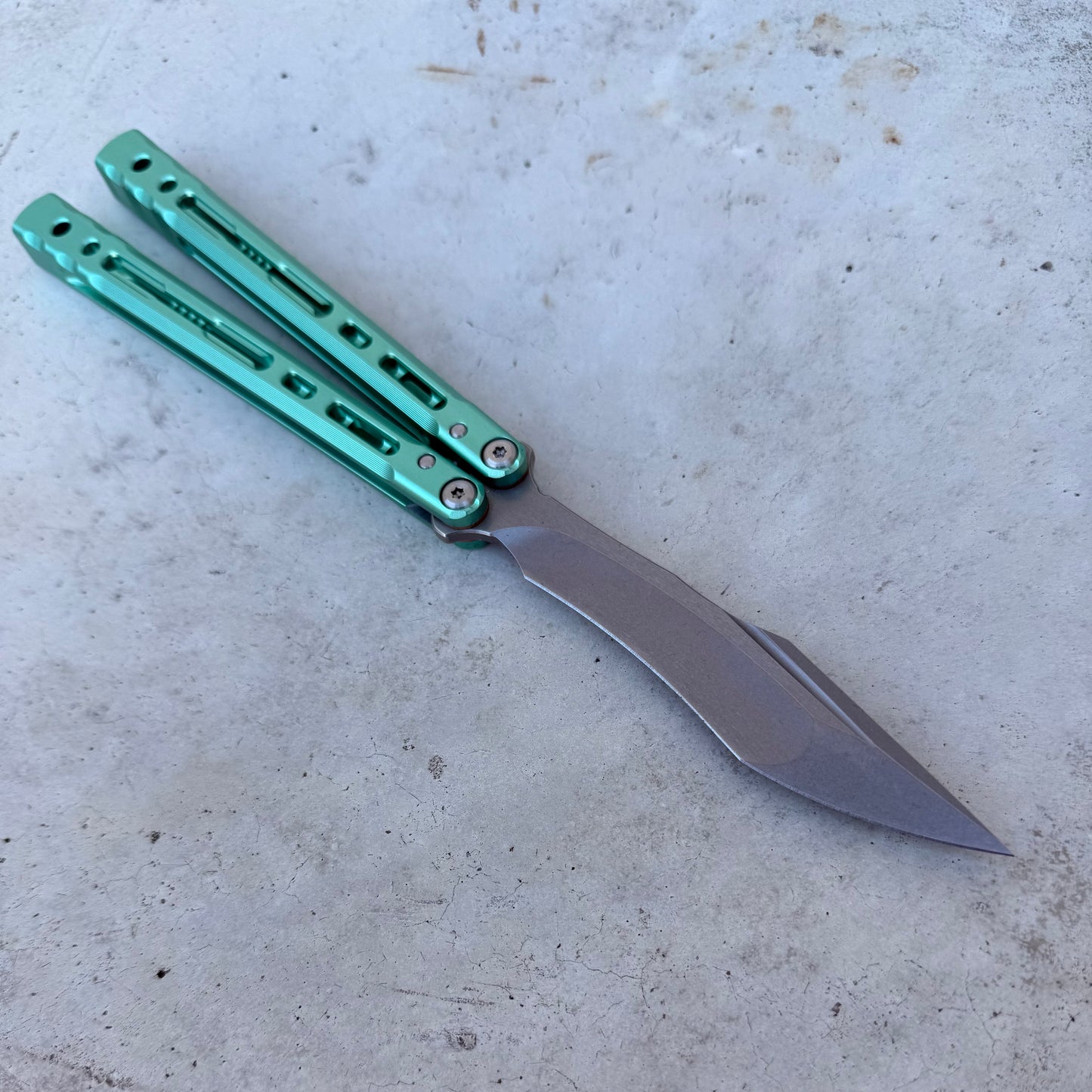 LDY BALISONG - SIRIUS V4