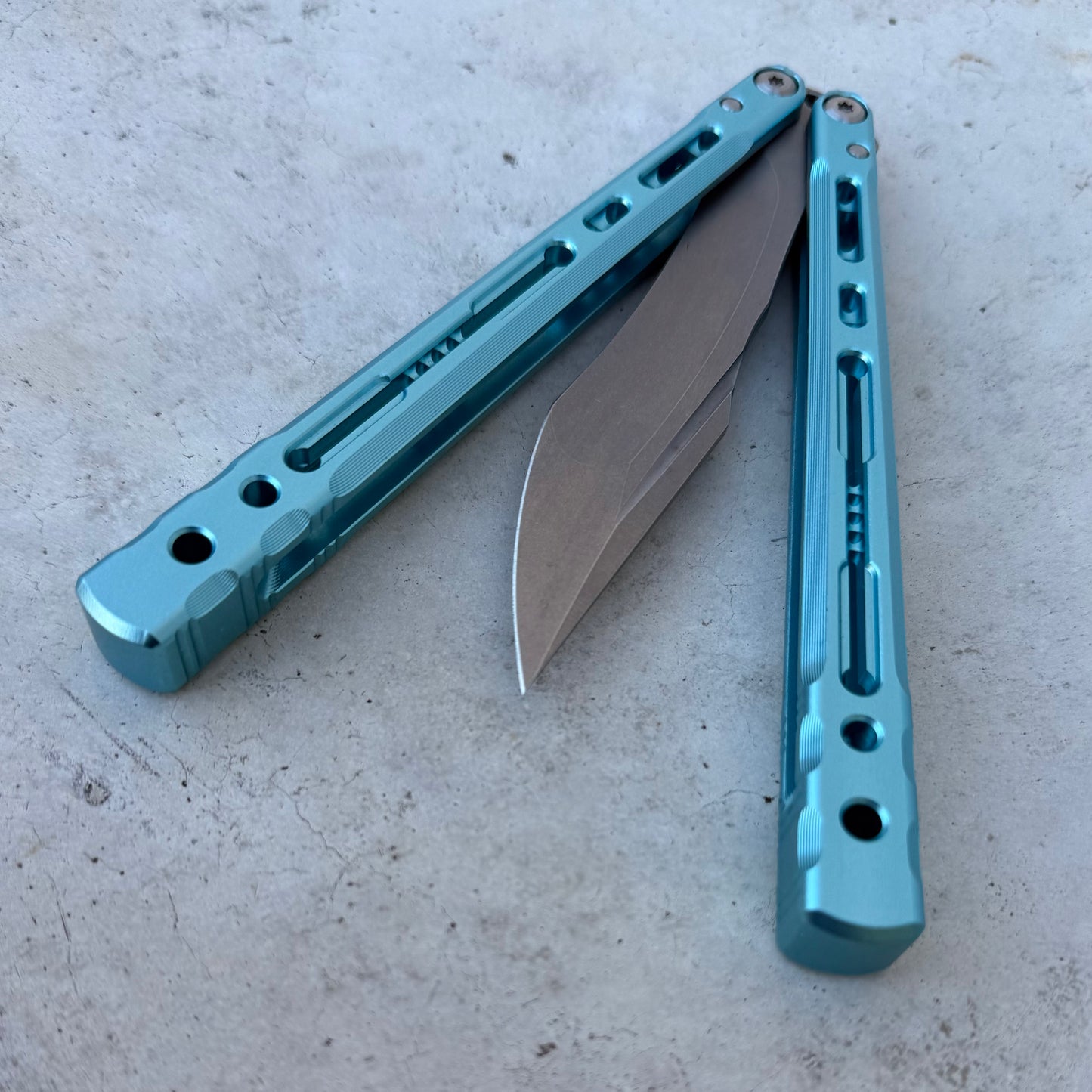 LDY BALISONG - SIRIUS V4