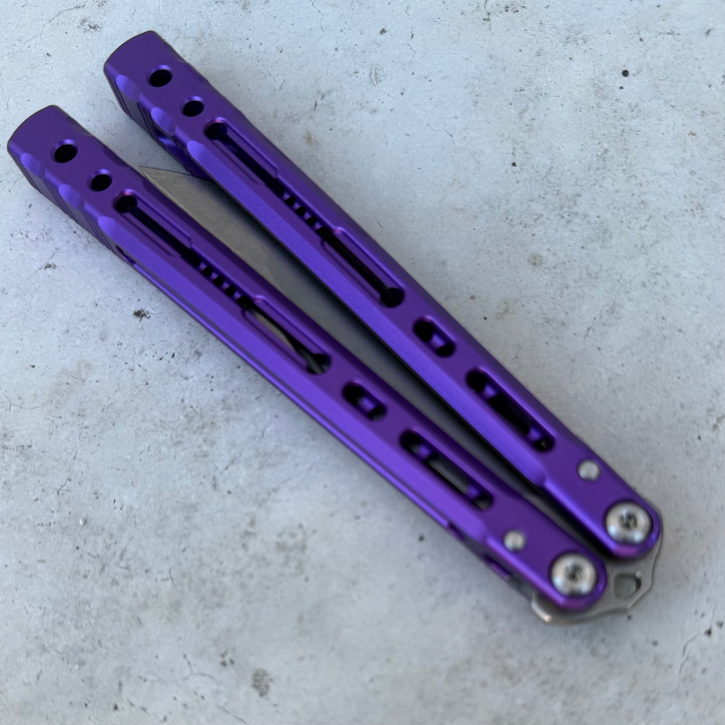 LDY BALISONG - SIRIUS V4