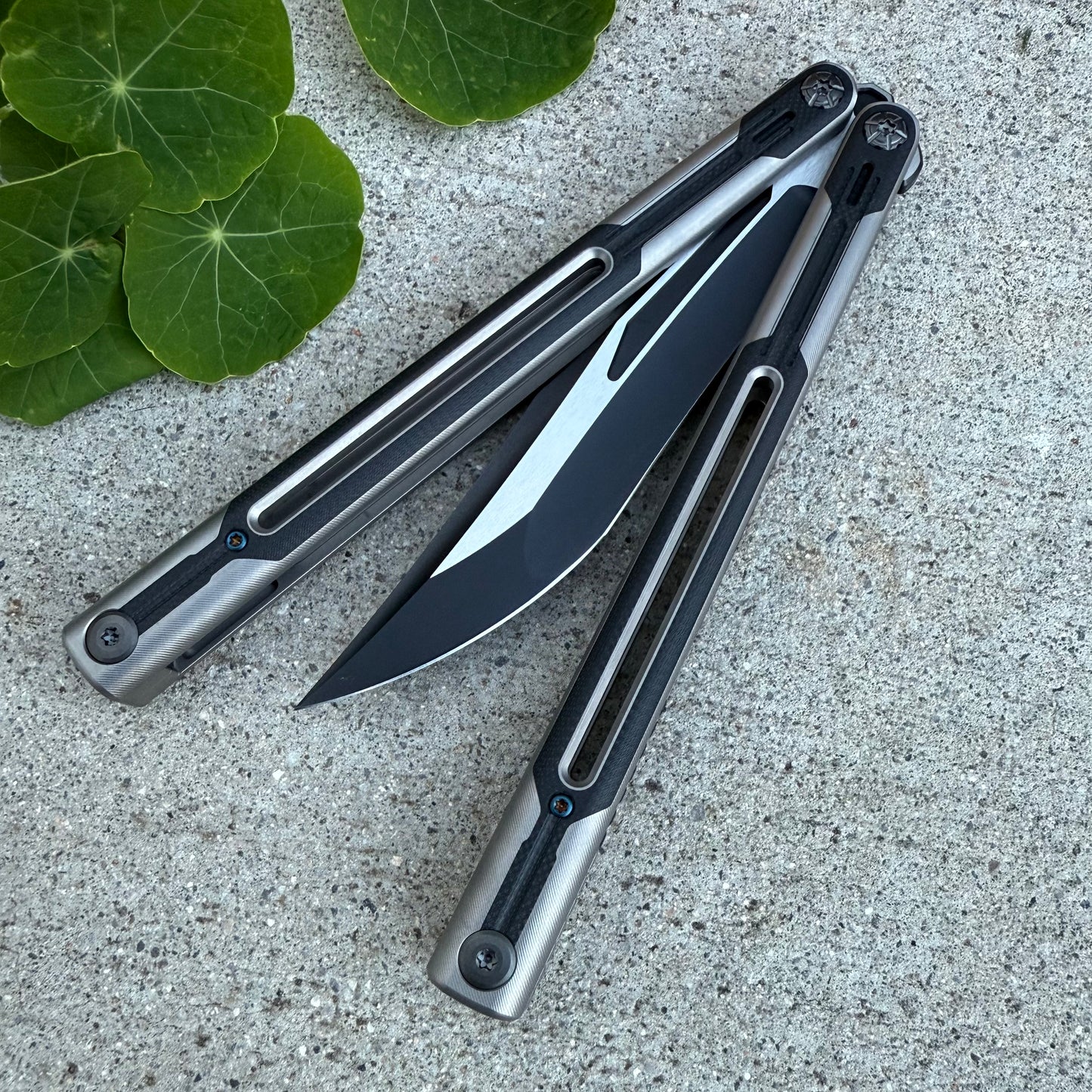 RAD BALISONG - Cygnus V2