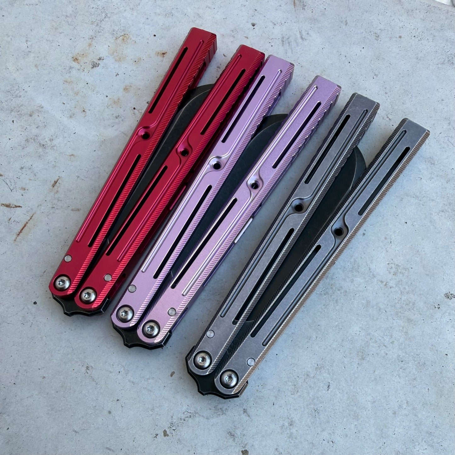 Maviya - S Balisong