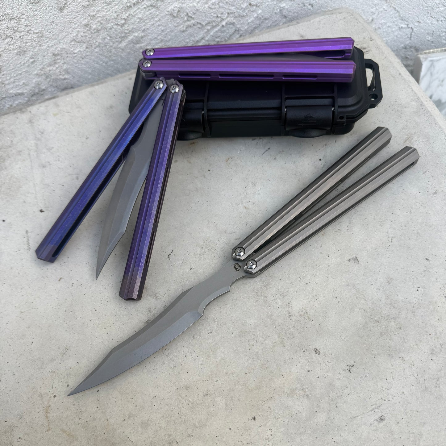 Tuya Knives - Raven Balisong