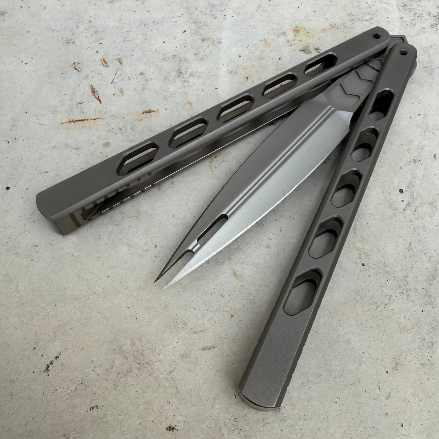 Ceroni Knives -  FLACON PROTOTYPE  OG