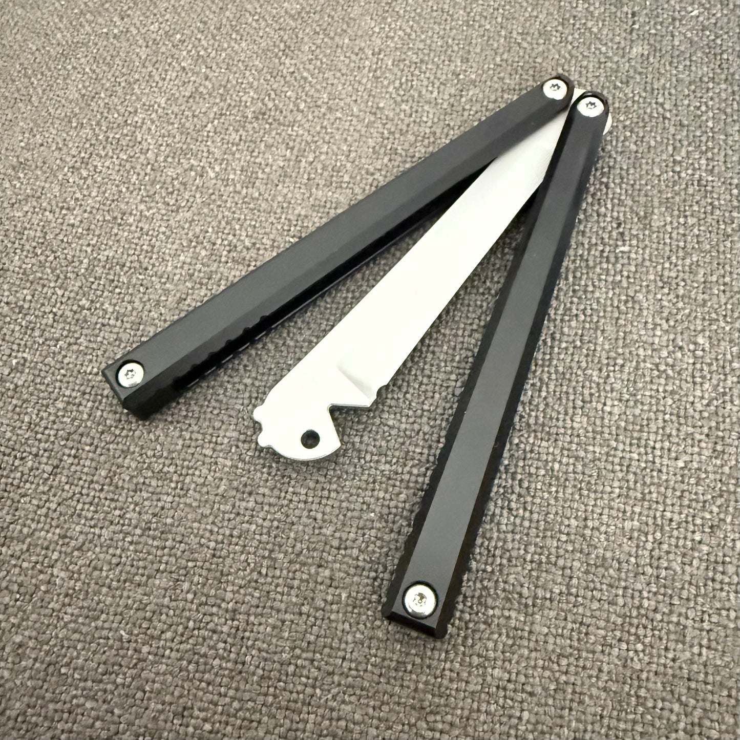 LDY BALISONG / FRANK