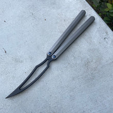 Load image into Gallery viewer, Ceroni Knives Balireaper Trainer
