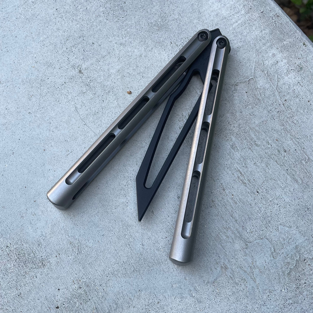 Ceroni Knives Arachnophobia Trainer