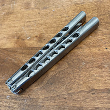 Load image into Gallery viewer, Fiore Tanto #013
