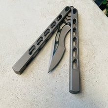 Load image into Gallery viewer, Ceroni Knives Baliviper #01
