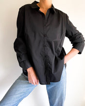 Load image into Gallery viewer, Black Button Collar Shirt
