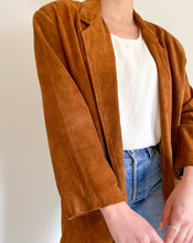 Load image into Gallery viewer, Vintage Brown Suede Jacket
