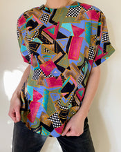 Load image into Gallery viewer, Vintage Geometric Print Blouse
