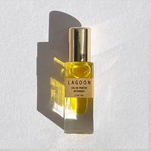Load image into Gallery viewer, Lagoon Botanical Parfum 5mL Roller Perfume
