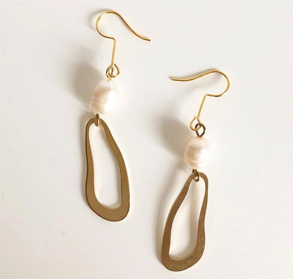 Kalmado Earrings